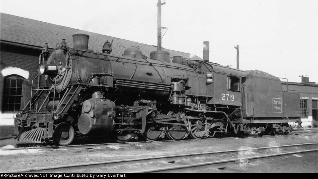 BM 2-8-0 #2719 - Boston & Maine